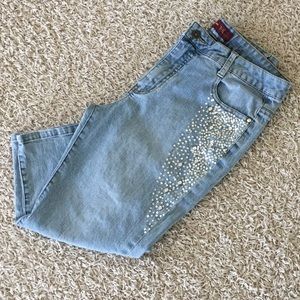 HiJeans sparkling jean capris Size 10